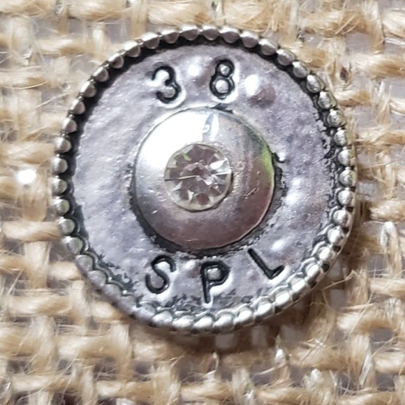 ✔️Silver "38" bullet stud earrings - Picture 2 of 2